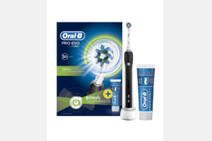 Oral-B Pro 650 Black Cross Action Electric Rechargeable Toothbrush