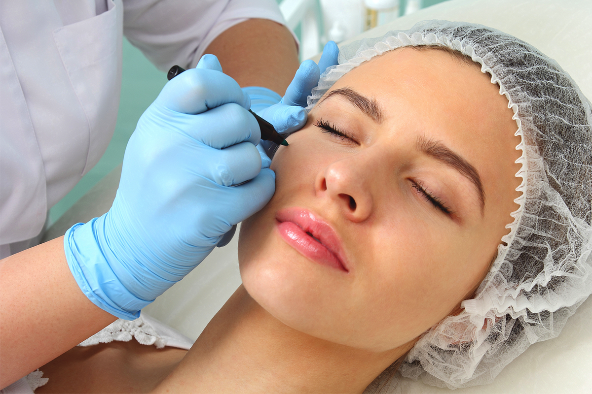 7 Ways To Find The Best Cosmetic Surgeon For You